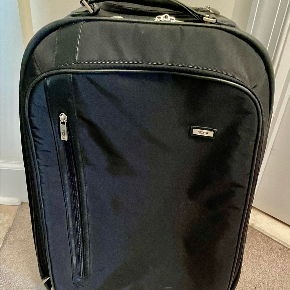 Tumi Black and Lilac Interior Luggage Travel Bag with Wheels